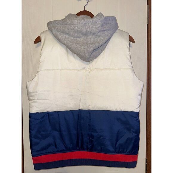 Champion Women’s Stadium Puffer Vest Size Medium - Picture 4 of 14